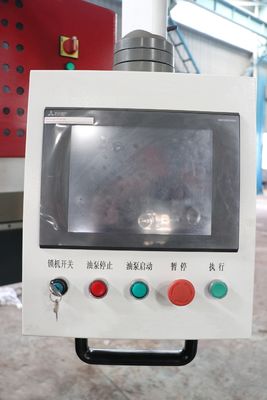 la commande numérique par ordinateur 8MPa sou machine la machine de cannelure en aluminium composée 6000mm