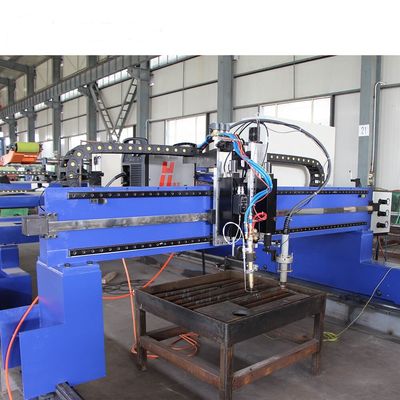 Portique PM2000 220V en métal de découpeuses de plasma de commande numérique par ordinateur de tuyau